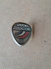 Insigne metal police d'occasion Insigne metal police d'occasion  Le Péage-de-Roussillon