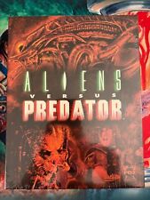 Aliens versus predator usato  Casalmaiocco