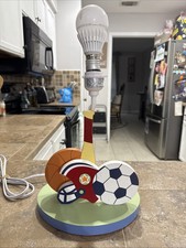 Abajur temático de esportes para quarto infantil taco de beisebol bola de futebol - FUNCIONA comprar usado  Enviando para Brazil