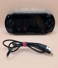 Sony Playstation Portable, czarny, model PSP 1004, z kablem ładującym, bez baterii na sprzedaż  Wysyłka do Poland