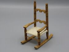 Wooden rocking chair d'occasion  Expédié en Belgium