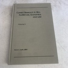 Current Research in Film : Audiences, Economics, and Law; Volume 2 comprar usado  Enviando para Brazil