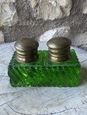 Encrier verre vert d'occasion  Figeac