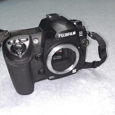 Fujifilm finepix pro for sale  Putnam