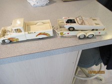 Caminhão vintage Barn Find com modelo de reboque com carros extras comprar usado  Enviando para Brazil