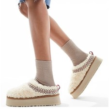 UGG FEMININO TAZZ UGG TRANÇA CAMURÇA NATURAL SAPATOS PLATAFORMA EUA 9 modelo de exibição  comprar usado  Enviando para Brazil