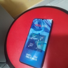 Smartphone tcl 305 usato  Nicosia