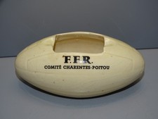 Ancien cendrier ballon d'occasion  Soyaux