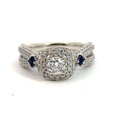 Vera wang 14k for sale Vera wang 14k for sale  Rochester