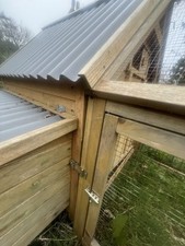 Cocoon chicken coop for sale  EAST GRINSTEAD