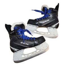 youth sz 4 ccm hockey skates for sale  Elk Grove Village