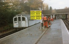 London transport underground for sale  CAERNARFON