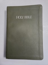 Usado, Holy Bible Bonded Leather Giant Print KJV Ref. Conc. Red Letter 1989 Olive Green comprar usado  Enviando para Brazil