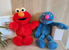 Lot peluches elmo d'occasion  Aucamville