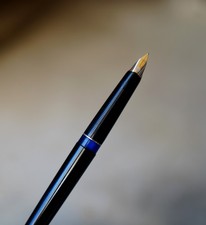 Stylo plume pelikan d'occasion  Paris IX