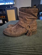 Born women dark for sale  Littleton