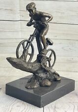Escultura De Bronce Firmada De Nick Estatua De Hombre En Bicicleta Gran Oferta comprar usado  Enviando para Brazil