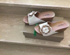 Scarpe tronchetto donna usato  Italia