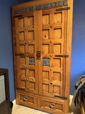 wardrobe needed for sale wardrobe needed for sale  READING