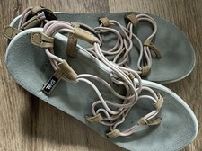 Teva sommer schuhe gebraucht kaufen  Frankfurt am Main