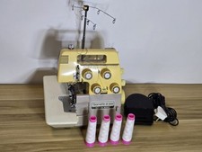 Bernette 335 Overlocker Maszyna do szycia marki Bernina z chattami i pedałami. na sprzedaż  Wysyłka do Poland