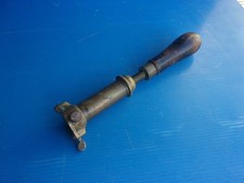 Sertisseur chasse cartouche d'occasion  Coulonges-sur-l'Autize