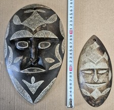 Masques artisanaux ethniques. d'occasion  Méru