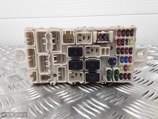2010 MITSUBISHI L200 FUSE BOX RHD UNDER THE PANEL 2500TD comprar usado  Enviando para Brazil