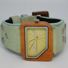 Reloj Hombre Mistura Cuero Genuino Estuche Madera Cuarzo Analógico Batería Nueva segunda mano  Embacar hacia Argentina