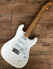 Fender brien artist for sale  SCUNTHORPE
