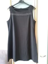 Robe neuve taille d'occasion  Verneuil-l'Étang