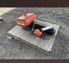 Loadstar electric chain for sale  Laclede