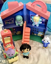 Moon play house for sale  SWANAGE