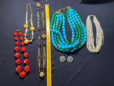 Collane vintage anni usato Collane vintage anni usato  Italia