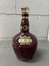 GARRAFA VINTAGE ROYAL SALUTE UÍSQUE ESCOCÊS 21 ANOS BAR MANCAVE CHIVAS PORCELANA, usado comprar usado GARRAFA VINTAGE ROYAL SALUTE UÍSQUE ESCOCÊS 21 ANOS BAR MANCAVE CHIVAS PORCELANA, usado comprar usado  Enviando para Brazil