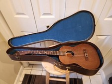 baritone uke for sale baritone uke for sale Ayer