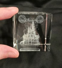 Walt disney crystal for sale Walt disney crystal for sale  ANDOVER