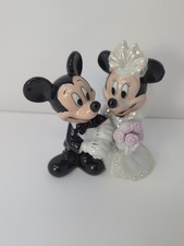 Boneco de porcelana/topo de bolo Disney Mickey e Minnie Mouse noiva e noivo comprar usado Boneco de porcelana/topo de bolo Disney Mickey e Minnie Mouse noiva e noivo comprar usado  Enviando para Brazil