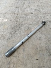 Perno ruota anteriore usato  Italia