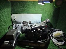 Câmera de Vídeo Vintage Panasonic Palmcorder PV-22 Filmadora Vhs-c Extras Boa! comprar usado Câmera de Vídeo Vintage Panasonic Palmcorder PV-22 Filmadora Vhs-c Extras Boa! comprar usado  Enviando para Brazil