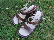 Chaussures femme pieds d'occasion  Montembœuf