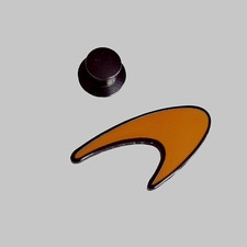 Pin lapel pin d'occasion  Lille-