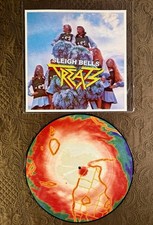 Sleigh Bells Treats 12" Vinyl Picture Disc LP 2010 Mom + Pop Records / N.E.E.T. comprar usado Sleigh Bells Treats 12" Vinyl Picture Disc LP 2010 Mom + Pop Records / N.E.E.T. comprar usado  Enviando para Brazil