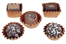 5 trufas falsas de chocolates doces falsos em papéis de metal suporte de exibição de férias comprar usado  Enviando para Brazil