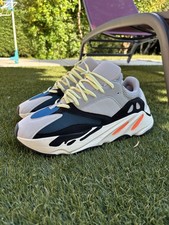 Yeezy boost 700 d'occasion  Vayrac