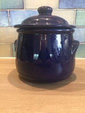 Large lidded casserole for sale  WOKINGHAM