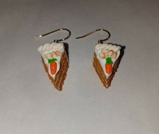Brincos de bolo de cenoura tom dourado arame sobremesa bolo cenoura, usado comprar usado  Enviando para Brazil