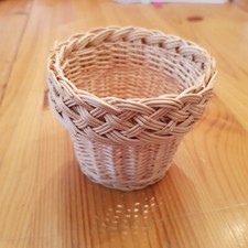 Korb körbchen hell gebraucht kaufen  Frankenthal