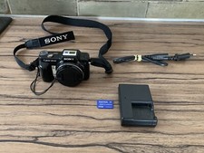 Appareil photo numérique usato  Spedire a Italy