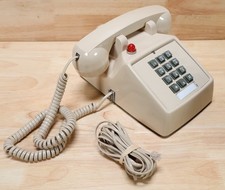 Telefone de mesa analógico Cortelco ITT 250044 bege creme bronzeado linha única com fio comprar usado  Enviando para Brazil